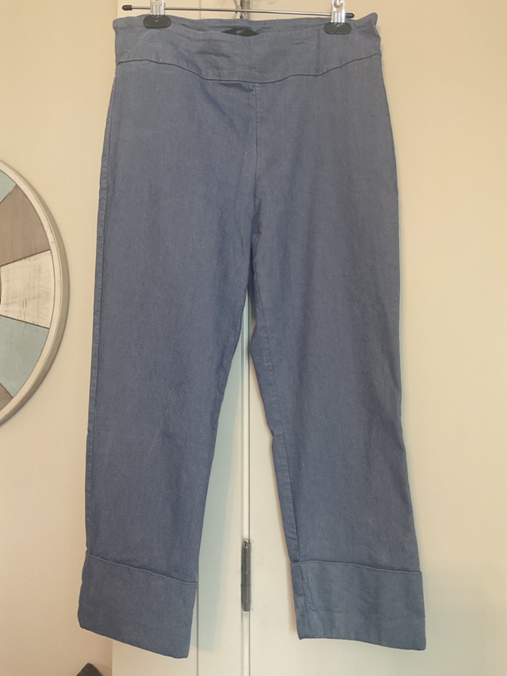**UP! **Women's  Lightweight Linen Mix Pull on  Cropped Wide-Cuff   Denim .
